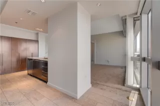 Photo #4: 2676829 Listing 