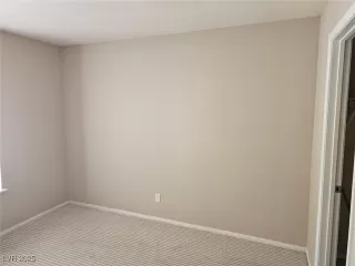 Photo #5: 2676918 Listing 