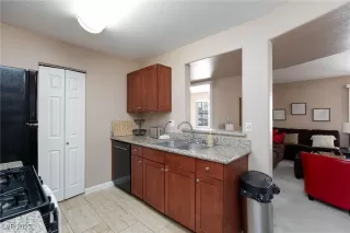 Photo #6: 2676927 Listing