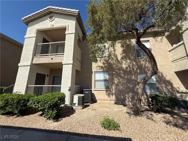 MLS: 2676933 Condo For Sale