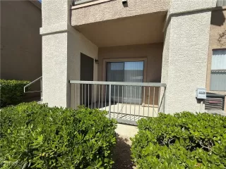 Photo #1: 2676933 Listing 