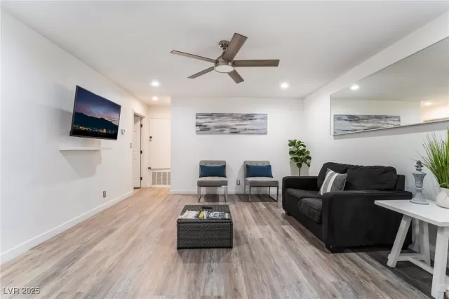 MLS: 2676965 Condo For Sale