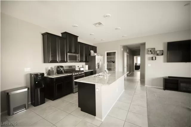MLS: 2676975 Condo For Sale