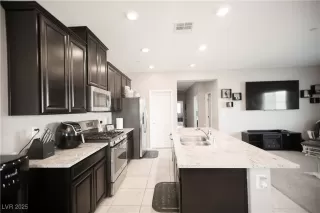 Photo #1: 2676975 Listing