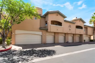 Photo #2: 2676987 Listing 