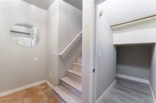 Photo #5: 2676987 Listing 