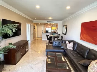 Photo #5: 2677015 Listing 
