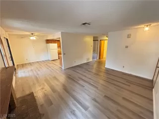 Photo #4: 2677038 Listing 