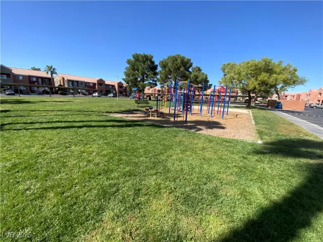 MLS: 2677040 Condo For Sale