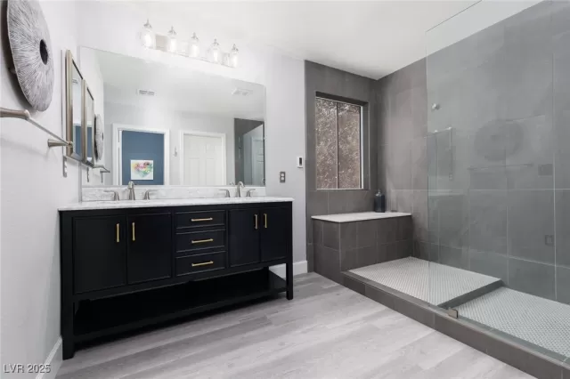 MLS: 2677044 Condo For Sale