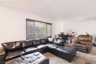 Photo #5: 2677050 Listing 