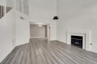 Photo #3: 2677062 Listing 