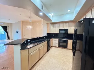 Photo #3: 2677075 Listing 