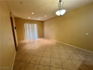 Photo #4: 2677077 Listing 