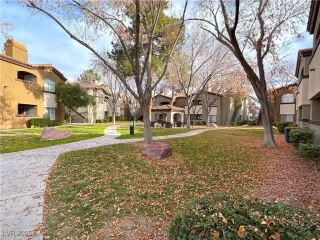 Photo #1: 2677098 Listing 