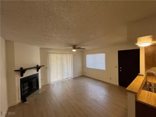 Photo #3: 2677121 Listing 