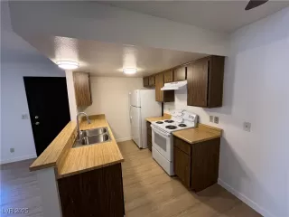 Photo #4: 2677121 Listing 