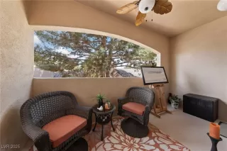 Photo #3: 2677172 Listing