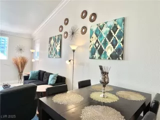 Photo #3: 2677217 Listing 