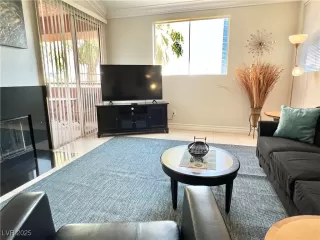 Photo #5: 2677217 Listing 