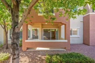 Photo #3: 2677232 Listing