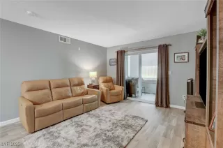 Photo #2: 2677235 Listing