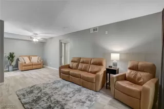 Photo #3: 2677235 Listing