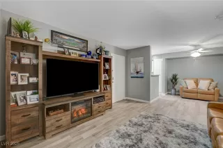 Photo #5: 2677235 Listing