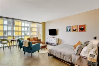 Photo #6: 2677245 Listing