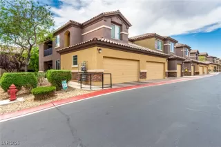 Photo #1: 2677255 Listing