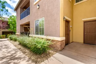 Photo #3: 2677255 Listing