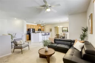 Photo #2: 2677256 Listing