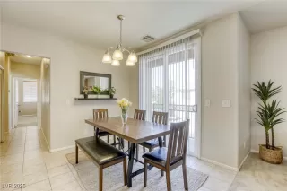 Photo #6: 2677256 Listing