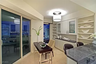 Photo #3: 2677277 Listing 