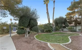 Photo #3: 2677278 Listing 