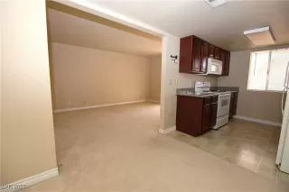 Photo #6: 2677399 Listing 