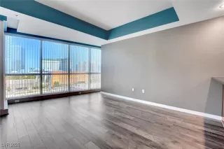 Photo #3: 2677431 Listing 