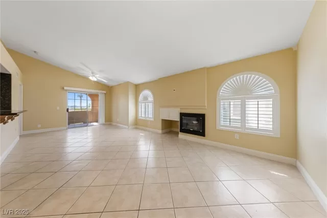 MLS: 2677451 Condo For Sale