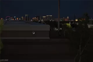 Photo #3: 2677451 Listing