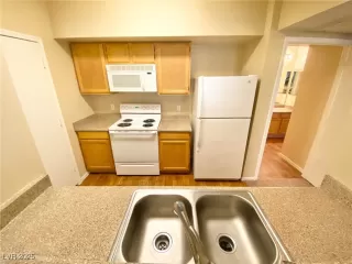 Photo #5: 2677469 Listing 