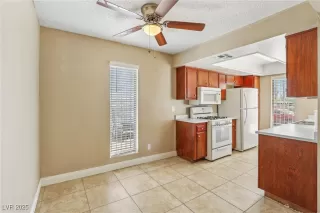 Photo #6: 2677508 Listing 