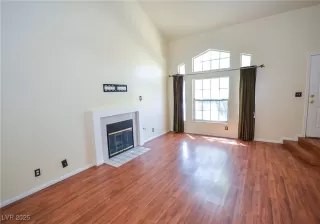 Photo #5: 2677511 Listing