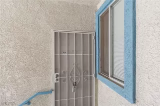 Photo #2: 2677524 Listing 