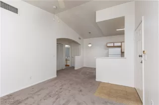 Photo #4: 2677524 Listing 