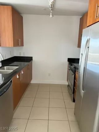 Photo #3: 2677540 Listing 