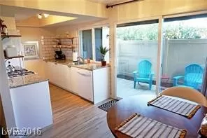 Photo #2: 2677548 Listing