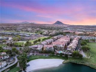 Photo #1: 2677567 Listing 