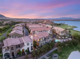 Photo #2: 2677567 Listing 