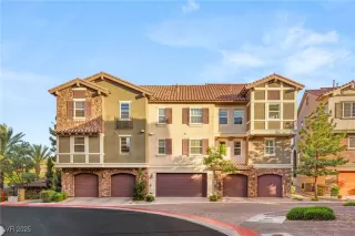 Photo #6: 2677567 Listing 