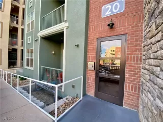 Photo #2: 2677578 Listing